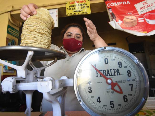 Suben precio de tortilla por incremento en insumos