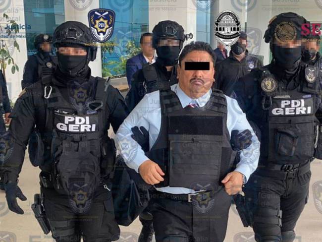 Ordenan liberar al fiscal de Morelos Uriel Carmona Gándara