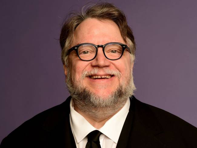 Ofrece Guillermo del Toro financiar los Premios Ariel