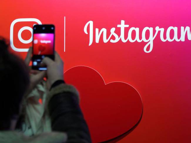 Instagram lanza emojis deslizables