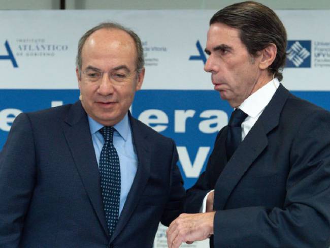 Visa premium a Felipe Calderón en España: María Martín