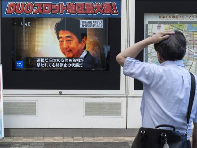 Conmoción y silencio en Japón tras magnicidio de Shinzo Abe