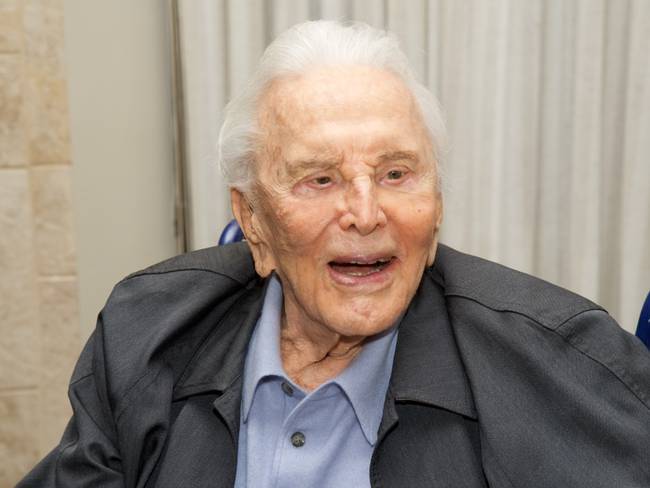 Fallece el actor Kirk Douglas a los 103 años de edad