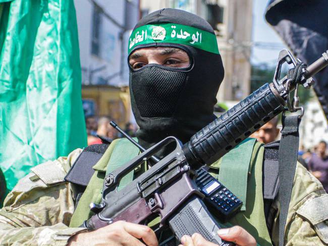 Hamás amenaza a Israel con ejecutar a rehenes civiles por bombardeos a Gaza
