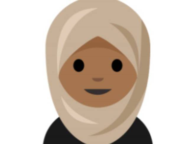 #AsíSopitas: Rayouf Alhumedhi, la mujer detrás del emoji con ‘hijab’