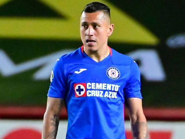 El “Cata” recibe regaño del Cruz Azul y Liga MX por su “Chapofiesta&quot;