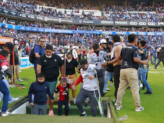 Querétaro vs Atlas: ¿Qué pasó en el episodio más violento del fútbol?