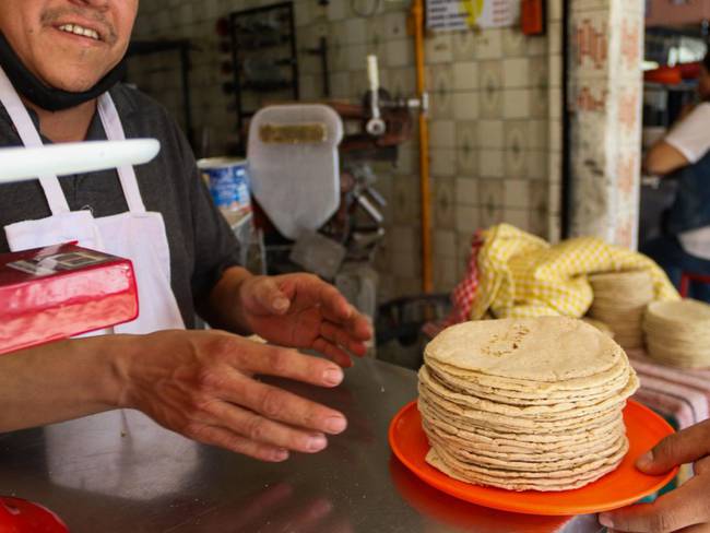 Por los cielos precio de tortilla para las Fiestas Patrias