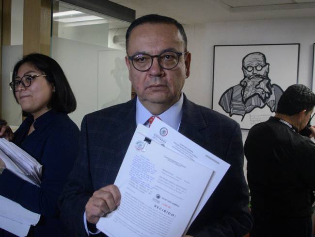 Germán Martínez pide juicio político contra Jazmín Esquivel