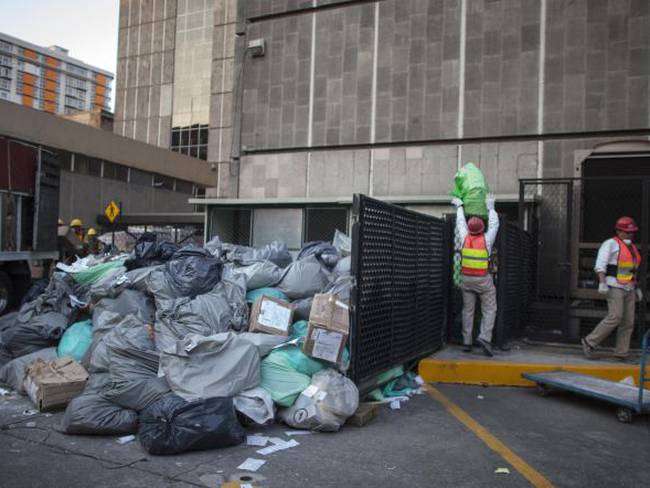 “Gastamos dos mil millones de pesos al año para enterrar basura”: Jaime Slomianski