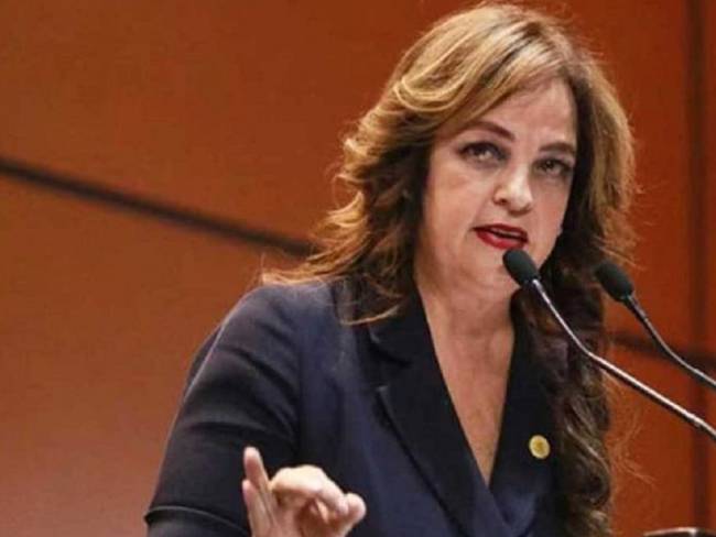 Juez Mosco debe ser cesado: Lorena Villavicencio