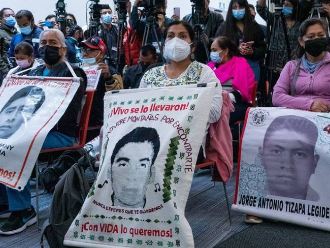 Trabajo independiente de Ayotzinapa ya es molesto para AMLO: Olivia Zerón