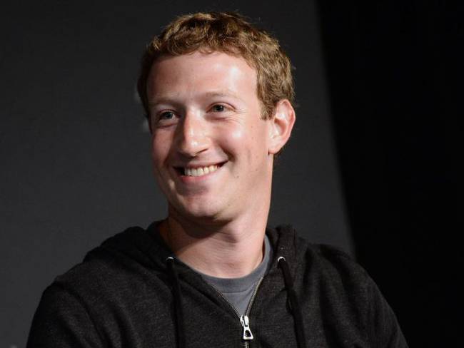 Mark Zuckerberg recibirá título sin haberse graduado