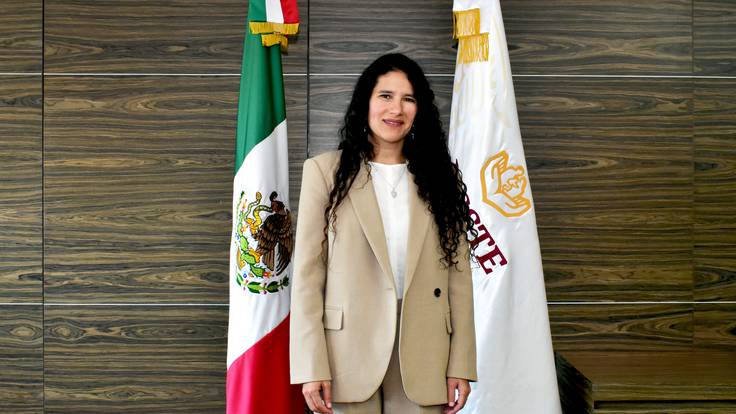 AMLO designa a a Bertha Alcalde como directora del ISSSTE