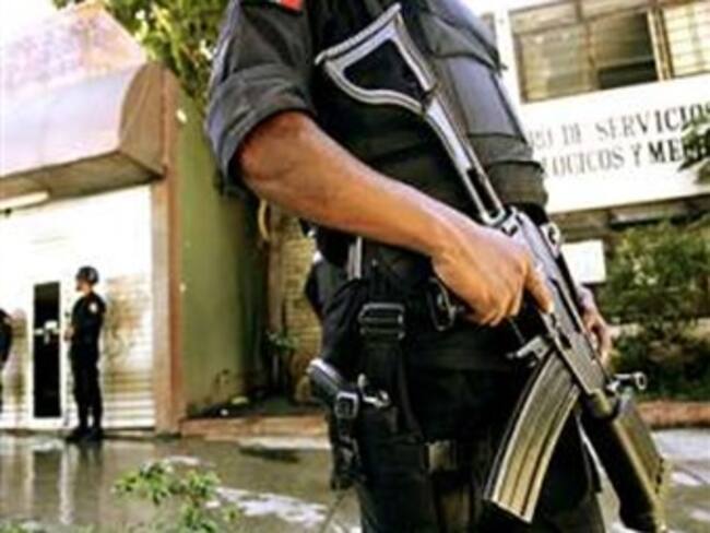 Trasladan a penales a integrantes de 'La Familia Michoacana'