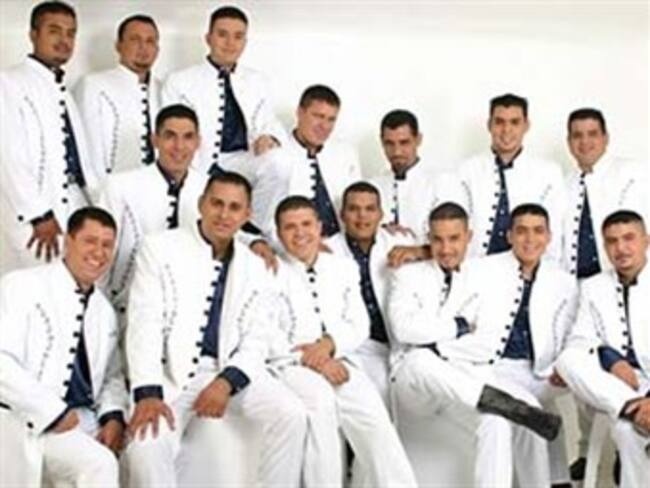 Logra La Arrolladora Banda El Limón Disco de Platino y doble de Oro