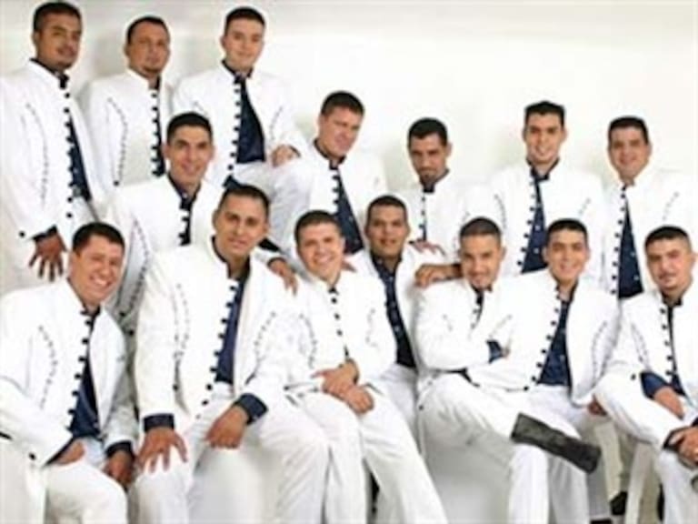 Logra La Arrolladora Banda El Limón Disco de Platino y doble de Oro