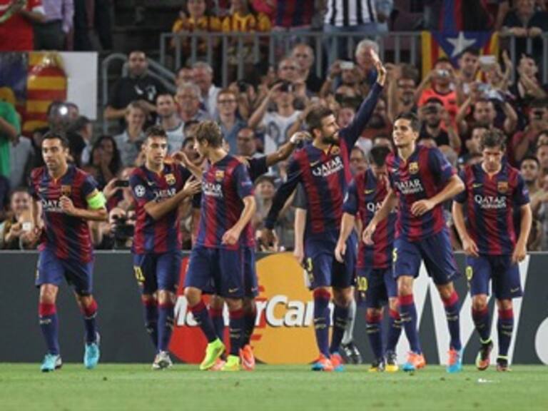 Piqué decide y el Barça aburre