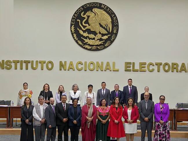 Con manifestaciones y observaciones, nuevos integrantes de SCJN reciben constancia de mayoría