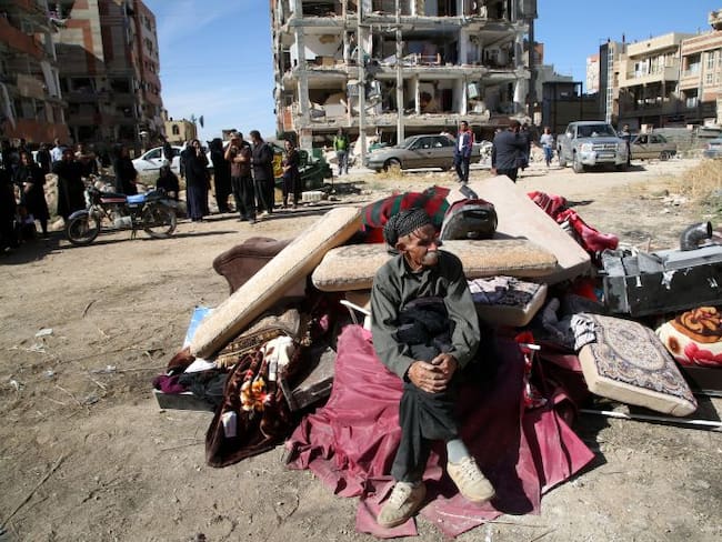 Terremoto de magnitud 7,3 sacude la frontera entre Irak e Irán