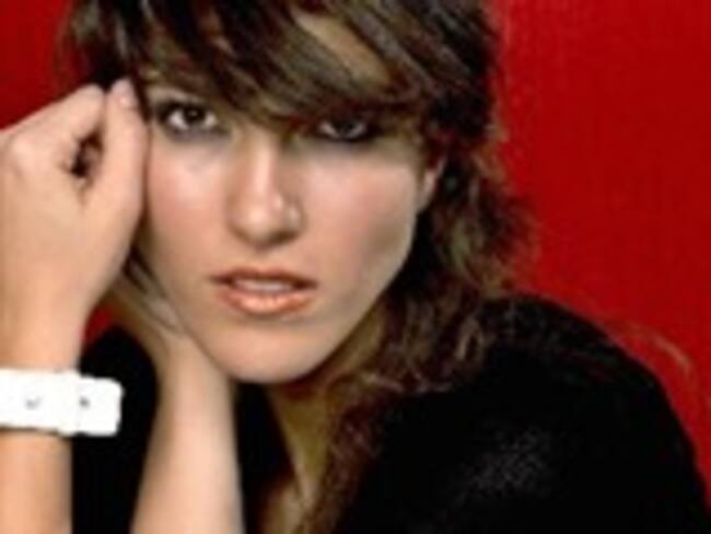 Expone Ana Victoria su propuesta musical en el Lunario