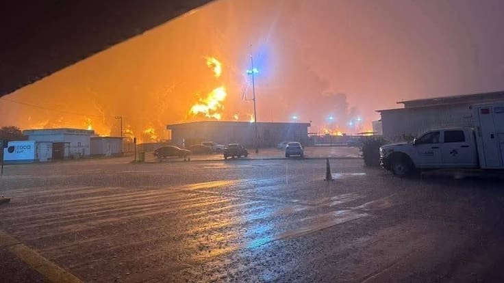 PEMEX confirma la muerte de cinco personas en incendio de la Refinería Olmeca en Dos Bocas