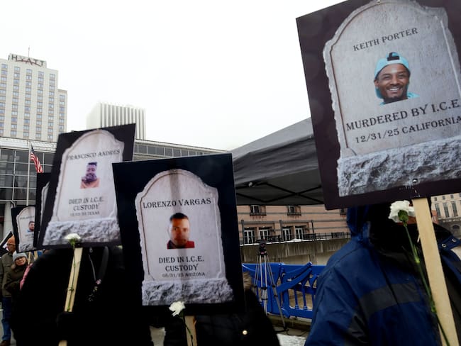 Joven mexicano muere bajo custodia del ICE; Gobierno de México pide investigación exhaustiva