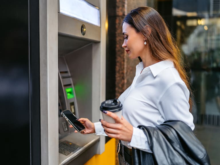 ¡Toma precauciones! Los bancos suspenden actividades el próximo lunes 16 de marzo