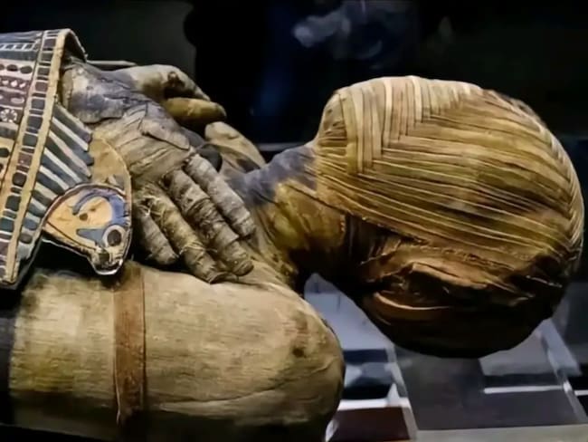 ¿Quién era Bashiri, la momia intocable que los historiadores no pueden desenvolver? | VIDEO