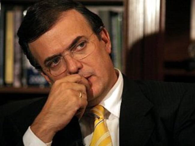 Exige Ebrard al PRD convoque a elecciones internas