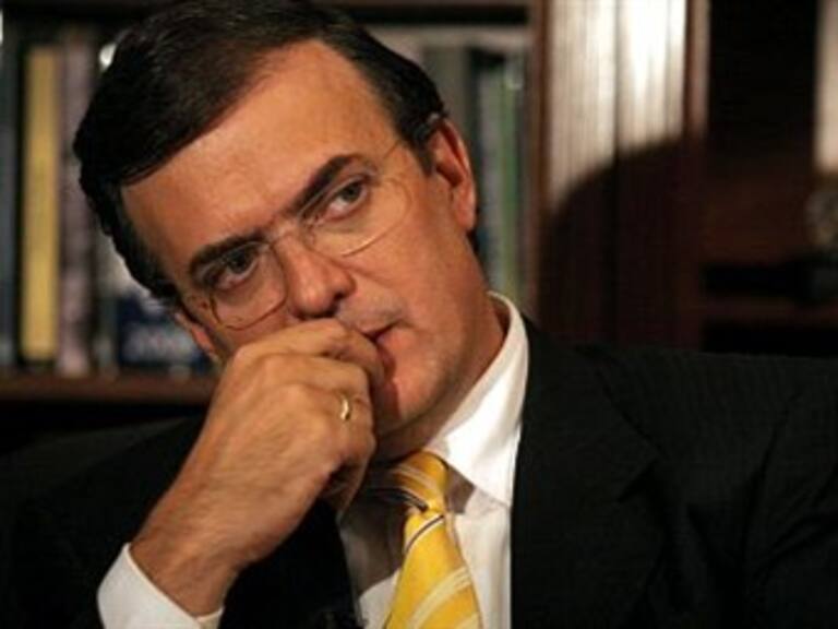 Exige Ebrard al PRD convoque a elecciones internas