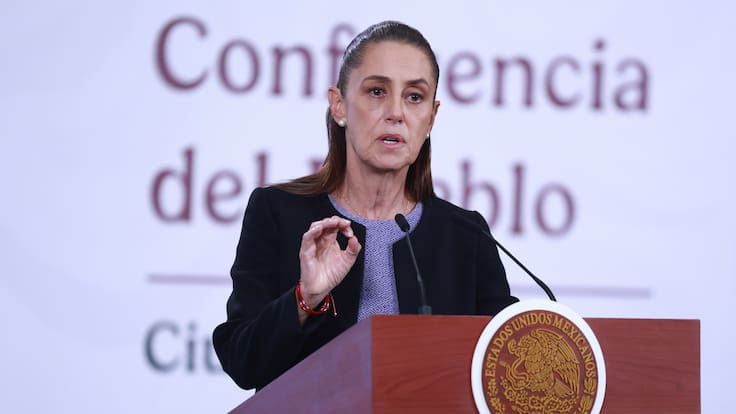 Sheinbaum responde a polémica por libros de la SEP y niega cambios tras salida de Marx Arriaga