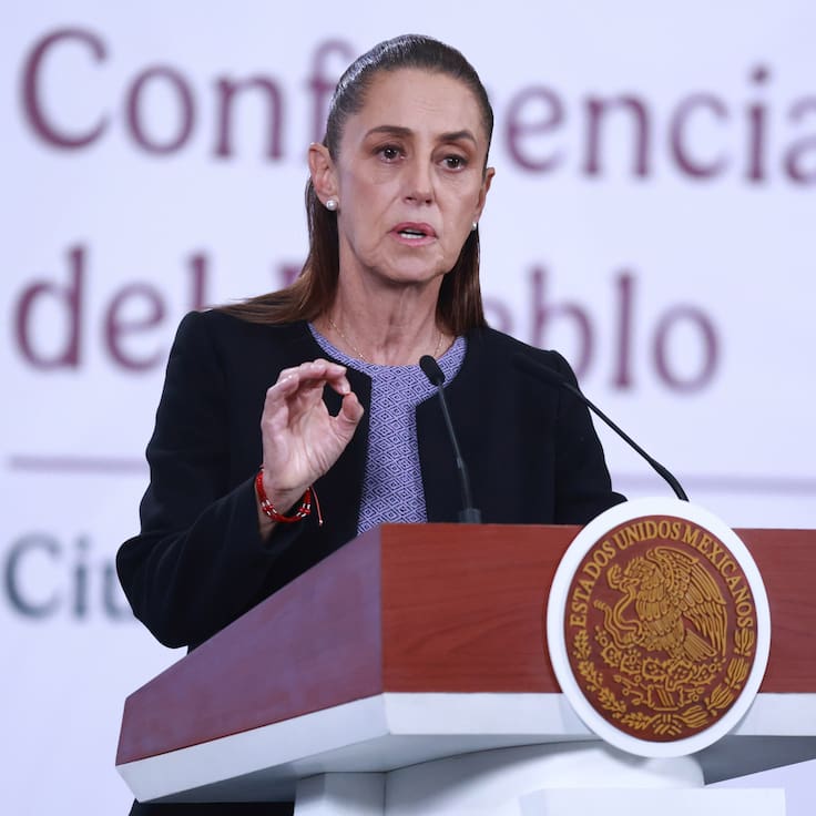 Sheinbaum responde a polémica por libros de la SEP y niega cambios tras salida de Marx Arriaga