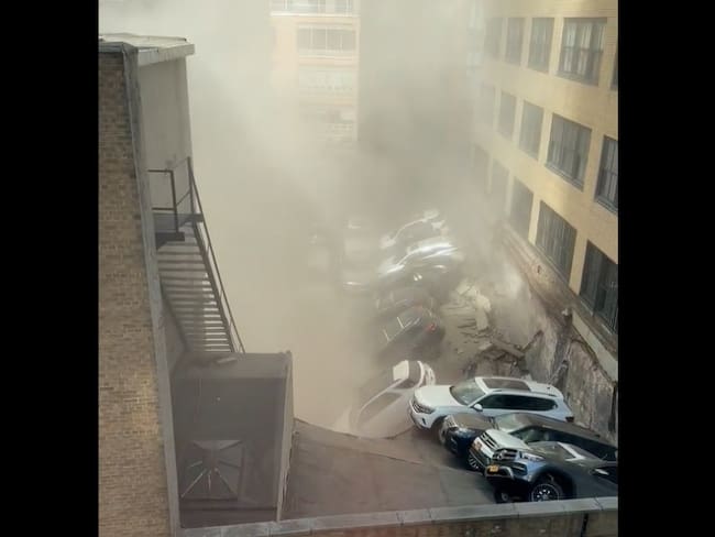 Se derrumba edificio de Manhattan, Nueva York
