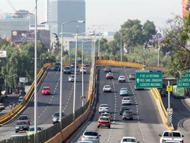 Habrá carriles reversibles en Circuito Interior por obras