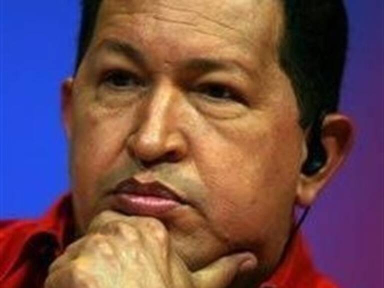 Retorna Hugo Chávez a Venezuela procedente de Cuba
