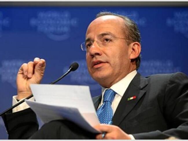 Ubica Calderón a 4.3 por ciento expectativa de crecimiento para 2011