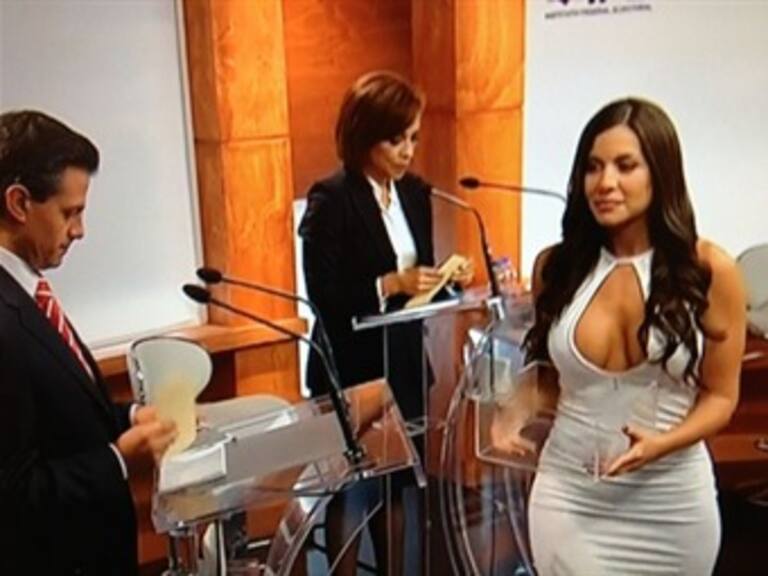 Se deslinda IFE por edecán