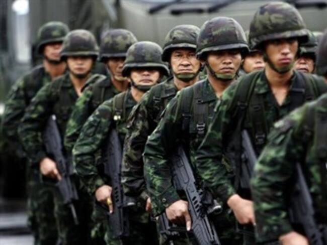 Declaran toque de queda en Tailandia