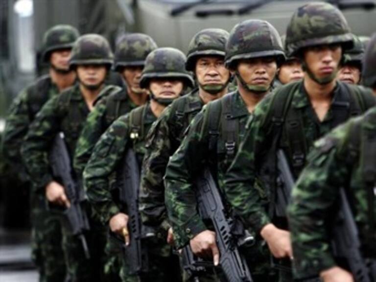 Declaran toque de queda en Tailandia