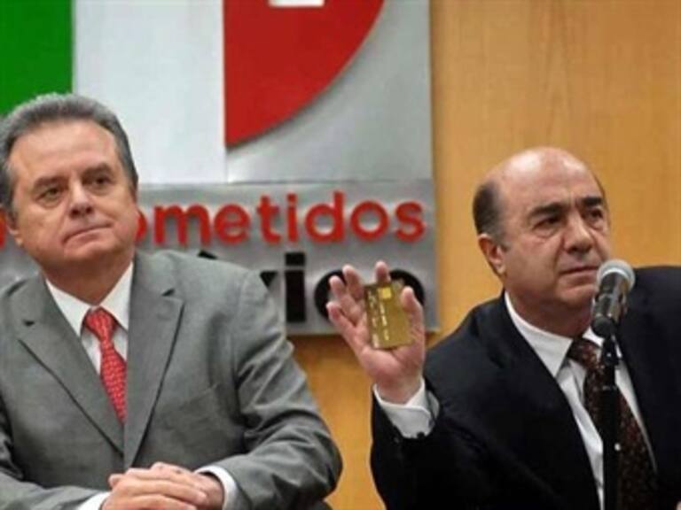 Acepta PRI entrega de tarjetas prepago