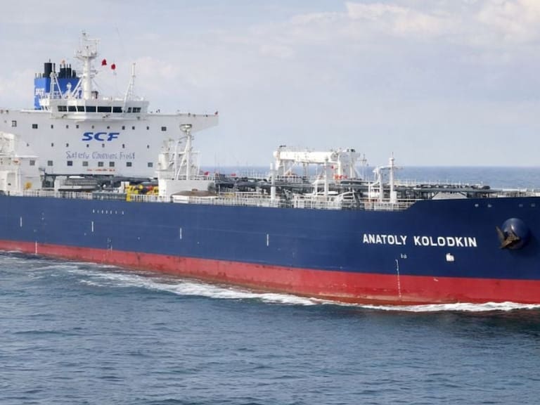 Cuba recibe petróleo ruso en medio de sanciones. X