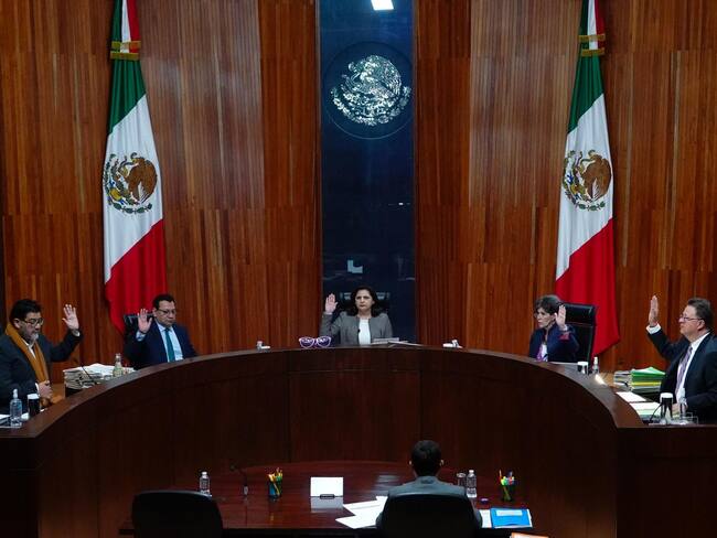 Compromisos por la paz de la CEM suman al proceso electoral: Mónica Soto