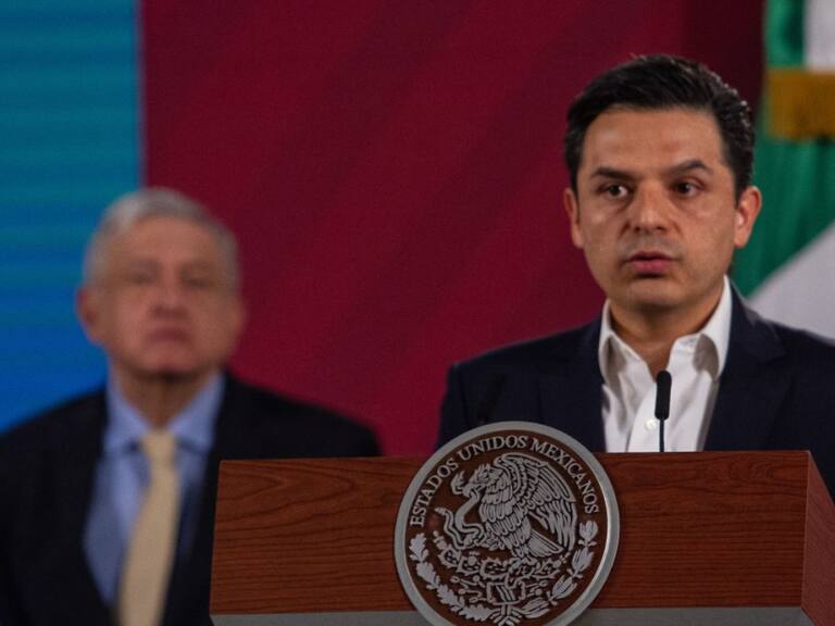 Director del IMSS, Zoé Robledo, da positivo a COVID-19