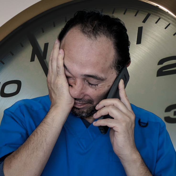 ¿Te escriben del trabajo fuera de horario? Esta propuesta busca que te paguen ese tiempo extra