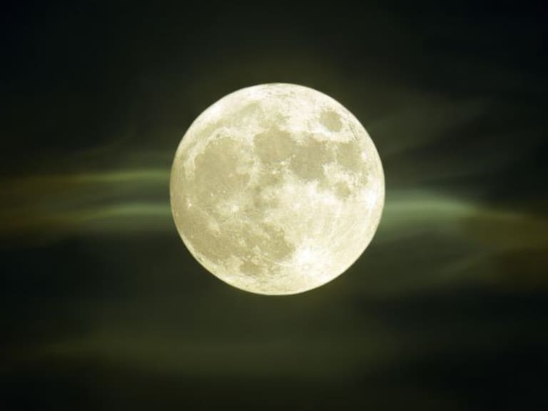¿Sabías que las lunas en octubre son las más hermosas?