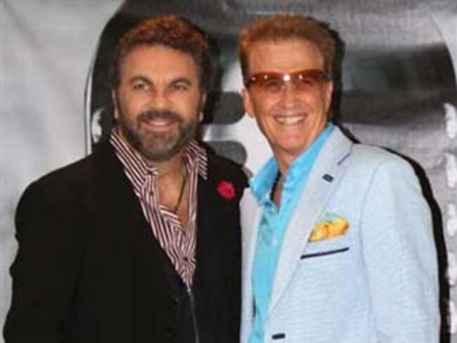 Donarán Emmanuel y Mijares ganancia de concierto a damnificados