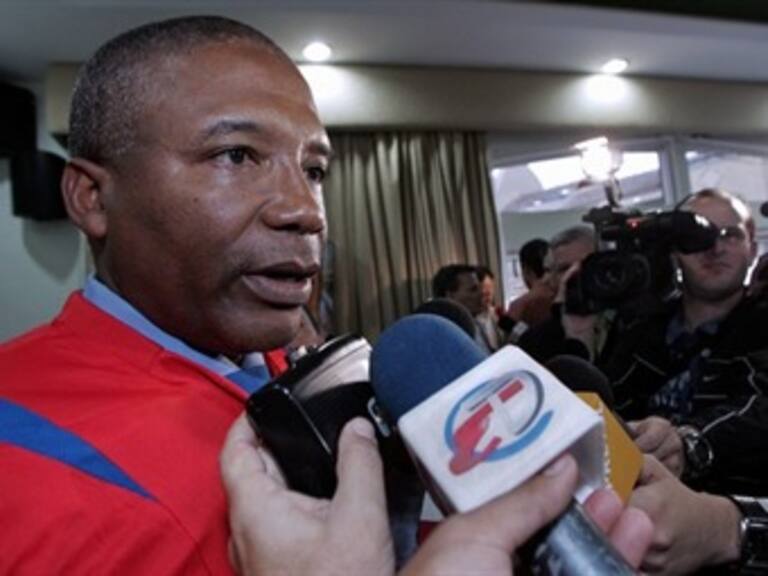 A México le falta humildad: Kenton