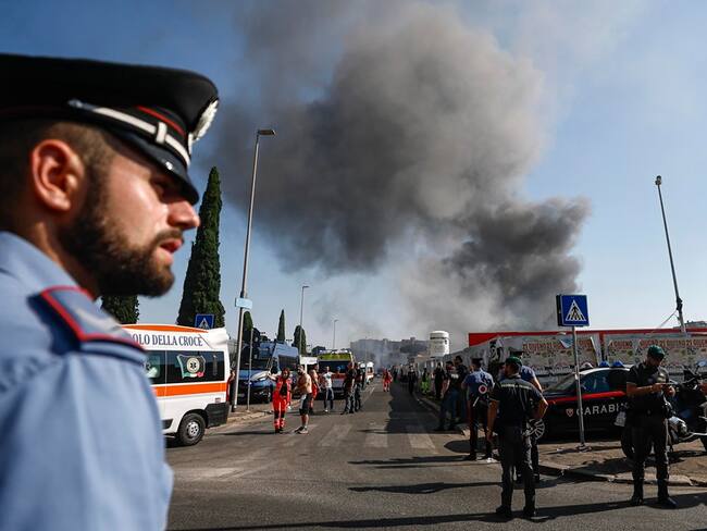 Roma vive momentos de pánico tras explosión en gasolinera que deja decenas de heridos