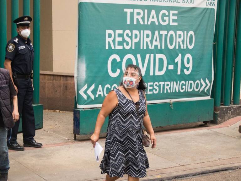 En México suman 232 mil 521 muertes por COVID-19